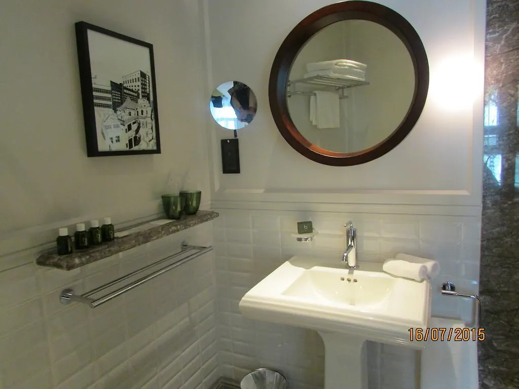 The Club Hotel Singapore 4*,