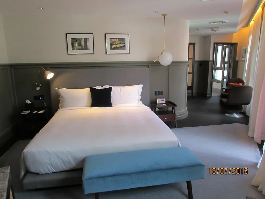 The Club Hotel Singapore