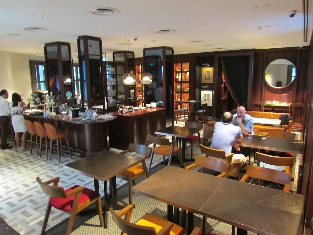 The Club Hotel Singapore