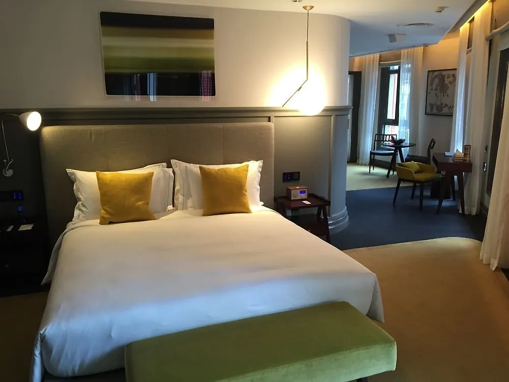 The Club Hotel Singapore