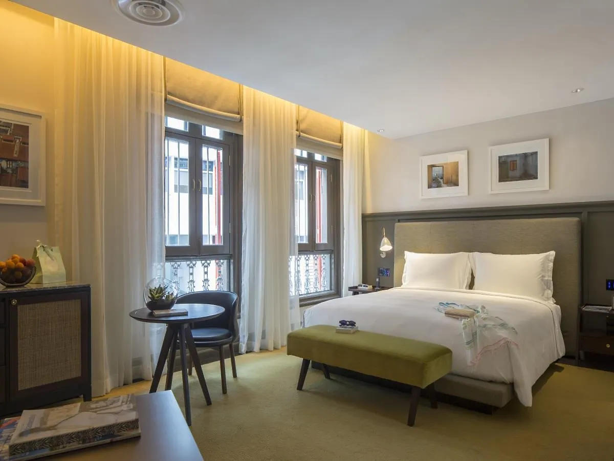 The Club Hotel Singapore 4*,